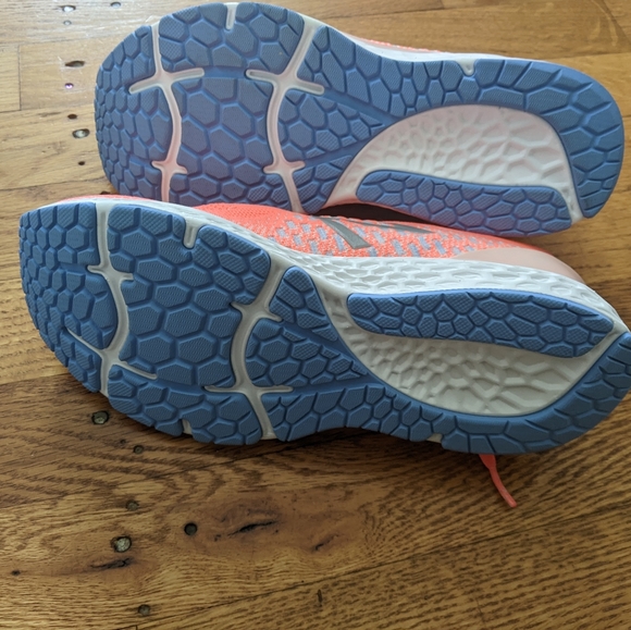 New Balance Fresh Foam 880 Running Sneakers - Picture 12 of 12